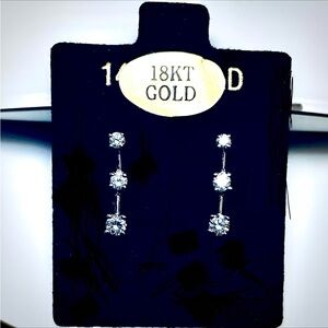 18KWG 3 Stone 3/4ctw VS-G Round Diamond Earrings (natural)